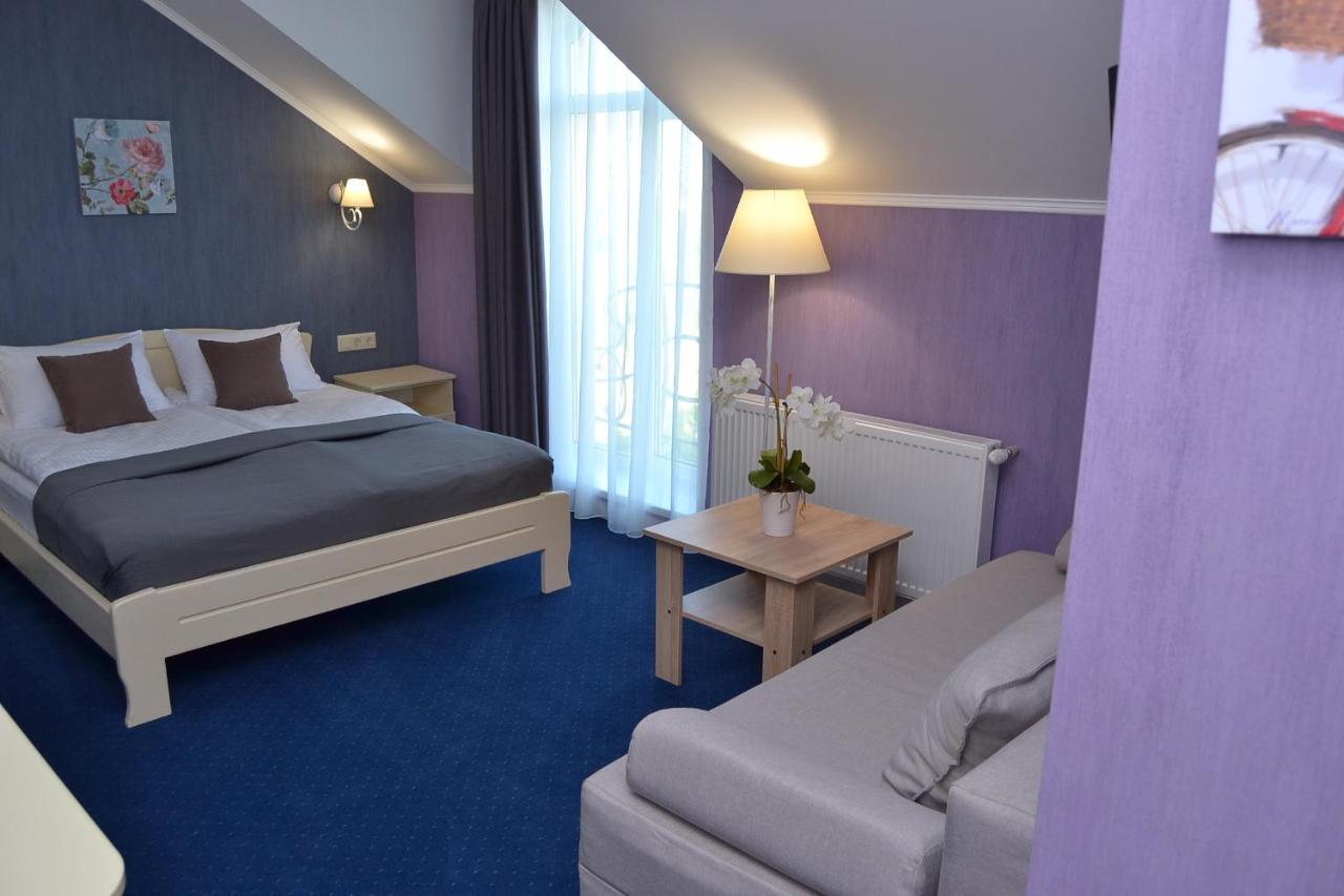 Hotel Ajur أوديسا المظهر الخارجي الصورة
