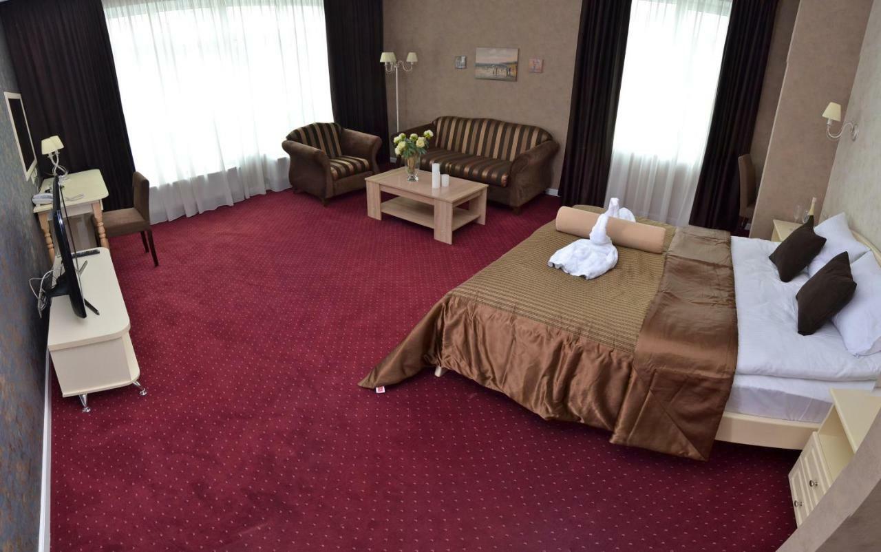Hotel Ajur أوديسا المظهر الخارجي الصورة