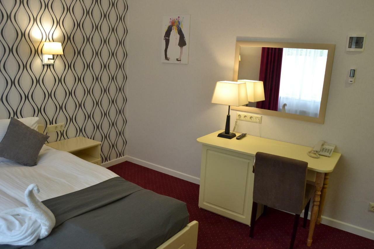 Hotel Ajur أوديسا المظهر الخارجي الصورة